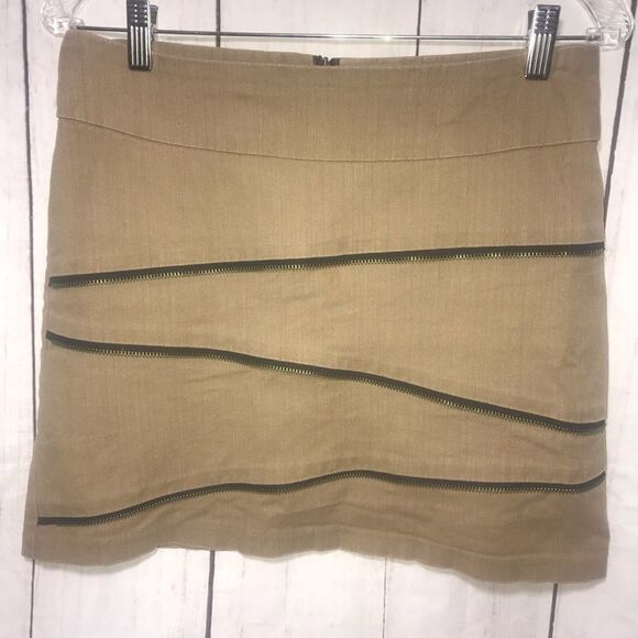 213 Zipper Skirt| Tan| Size: Large - Picture 4 of 10